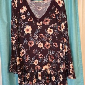 Elegant Floral V-Neck Blouse